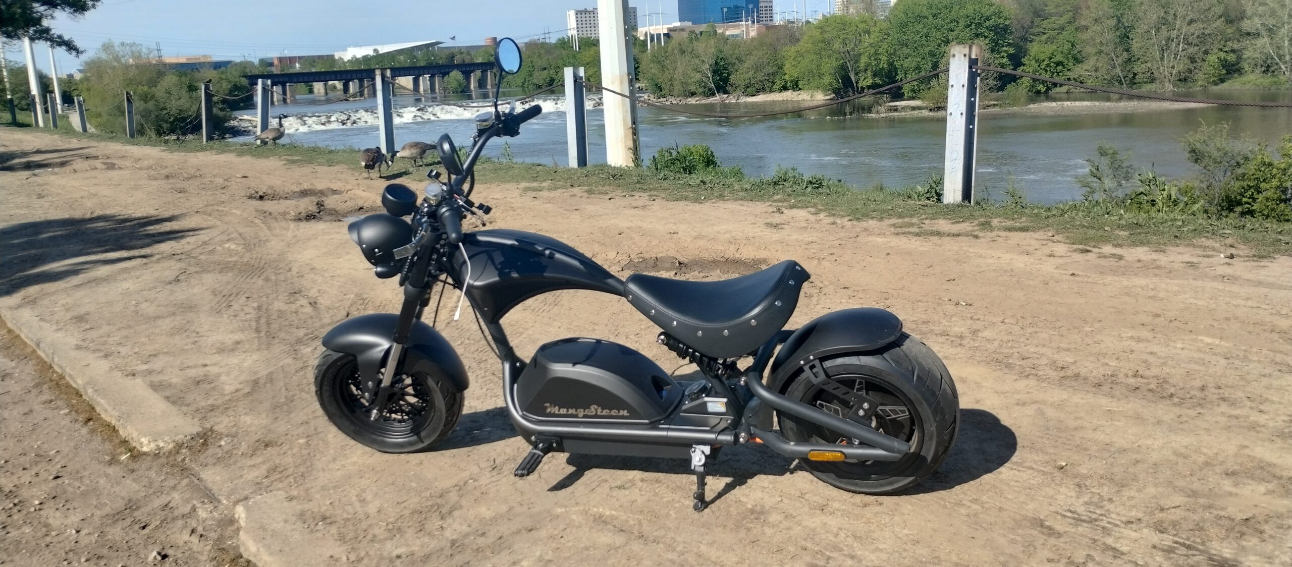 Eahora Knight M1PS Black 4000W Fat Tire Electric Scooter Chopper Review 