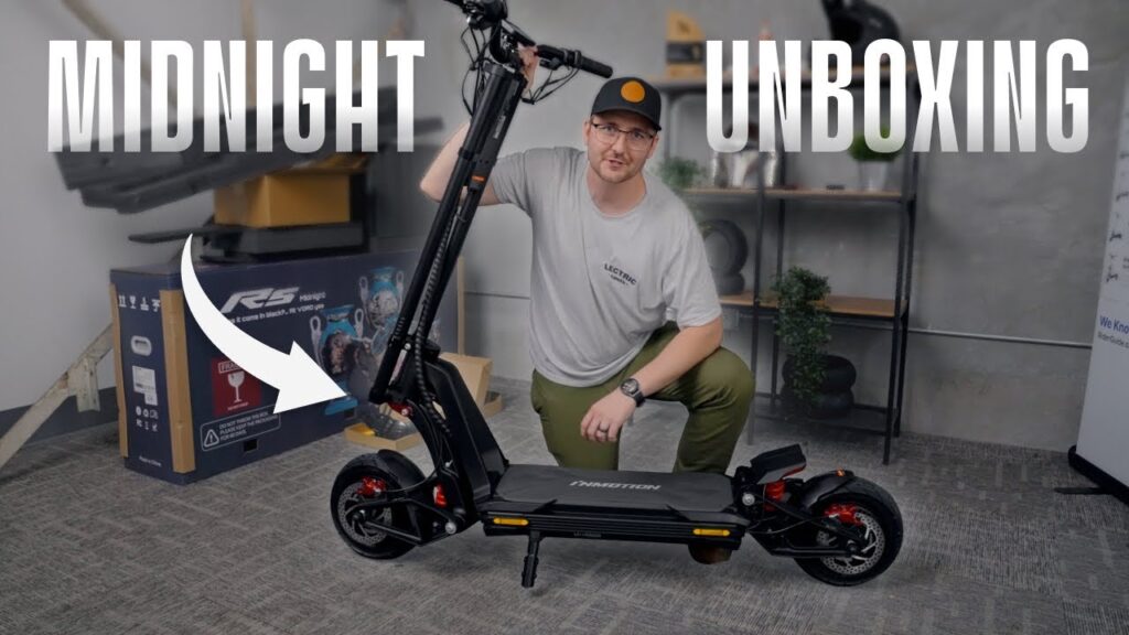 Unleashing the Power: Unboxing the New Inmotion RS Midnight - A 60+ MPH Electric Scooter