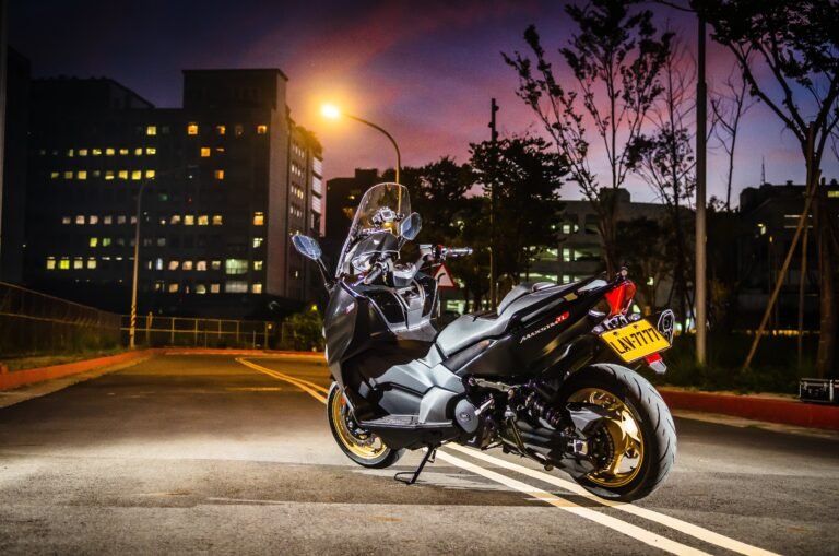 Unleashing the Power: Unboxing the New Inmotion RS Midnight – A 60+ MPH Electric Scooter